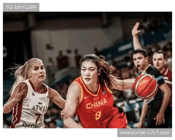 阿丽莎·格雷关键罚球锁定胜局,获女子组MVP 阿丽莎·格雷关键罚球锁定胜局,获女子组MVP